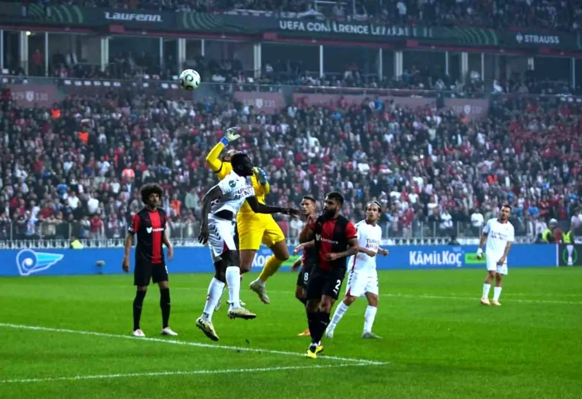 Samsunspor ve Hamrun Golsüz Başladı: UEFA Konferans Ligi’nde Sıcak Tartışmalar