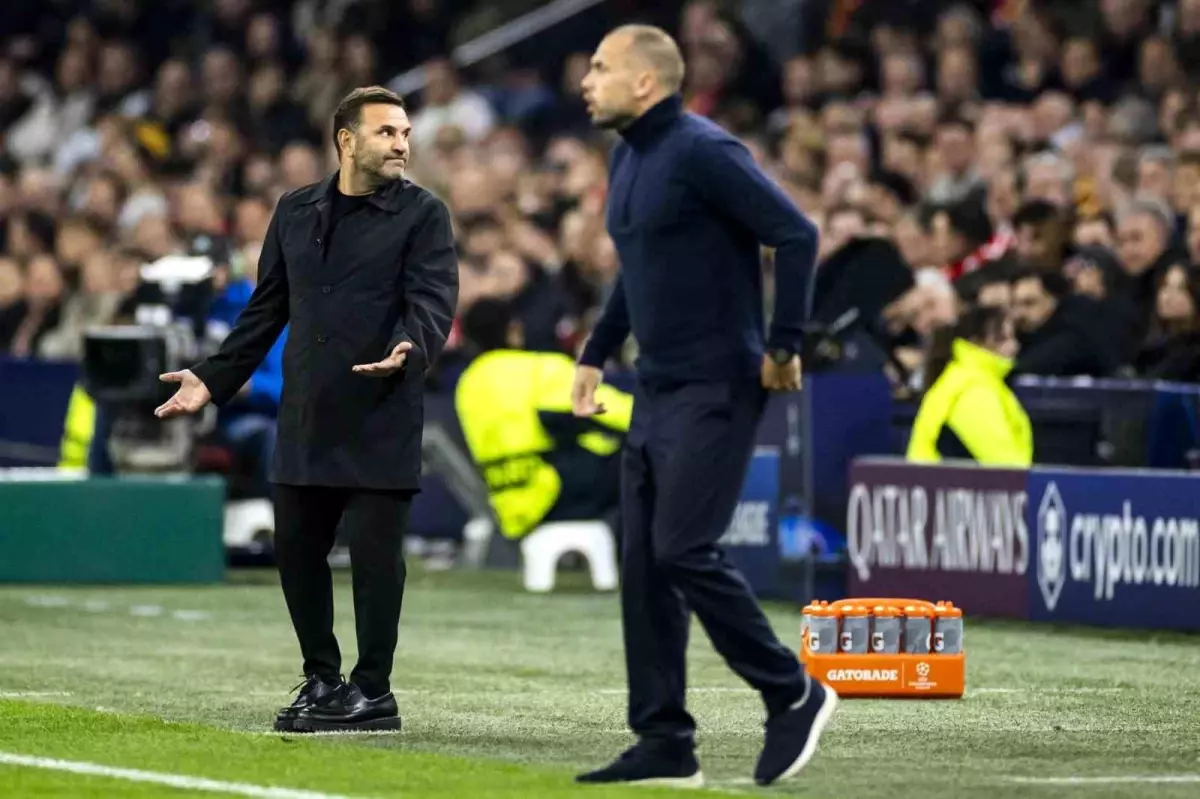 Ajax’tan Heitinga’ya İstifa