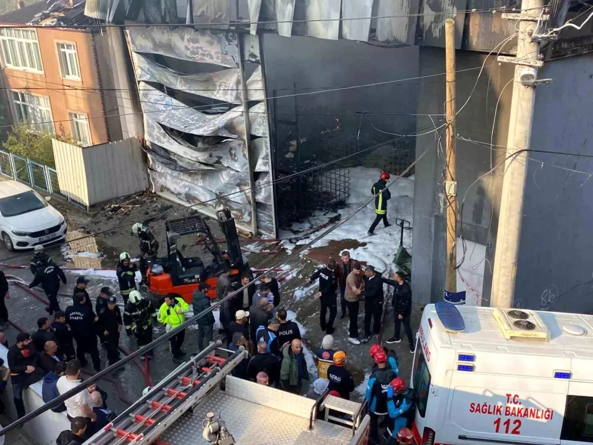 Dilovası’nda Parfüm Dolum Tesisinde Şok Eden Yangın