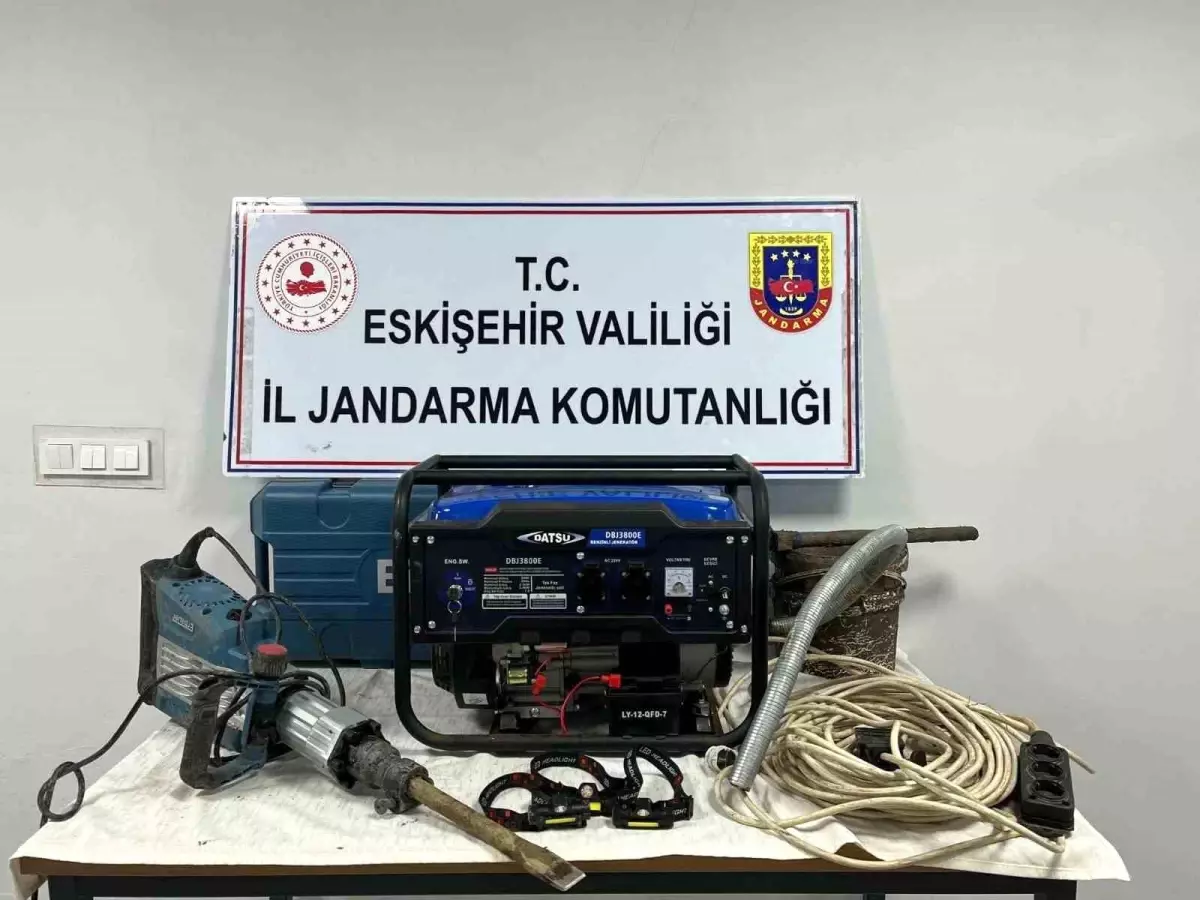 Eskişehir’de Kaçak Kazı Operasyonu