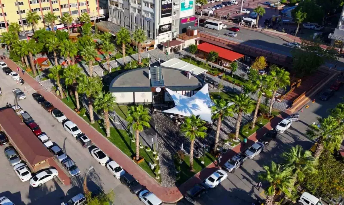 ALBEST Meydan Kafe, bir ayda 37 bin ziyaretçi ağırladı
