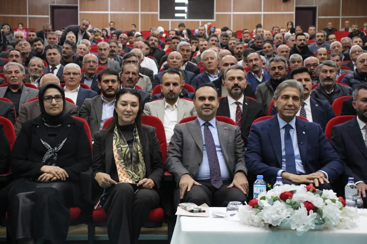 Bakan Kacır: 81 ilimizin potansiyelini harekete geçirme gayesindeyiz