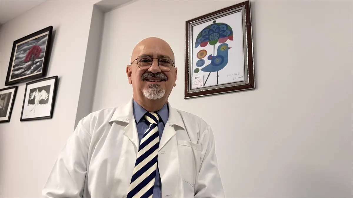 Çocuklarda Böbrek Taşı Riski Alarm Veriyor: Beslenme ve Su Alımı Hayati