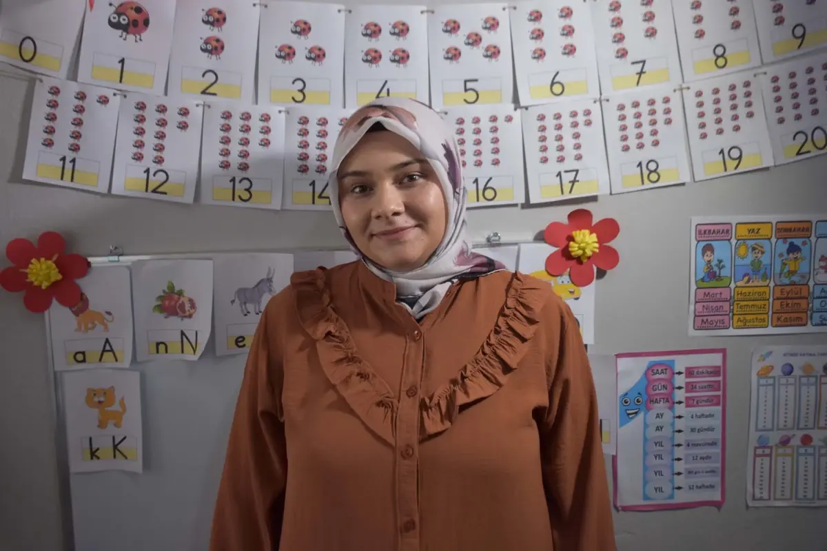 Ahmet’in Evde Eğitim Mücadelesi: Beyin Tümörüyle Savaşırken Okuma Yazma Yolculuğu