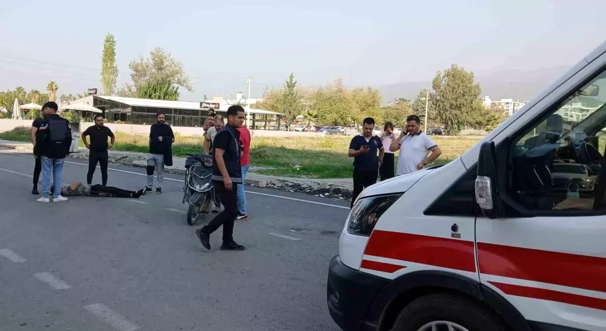 Hatay’da Motosiklet Çarpışması: 2 Yaralı