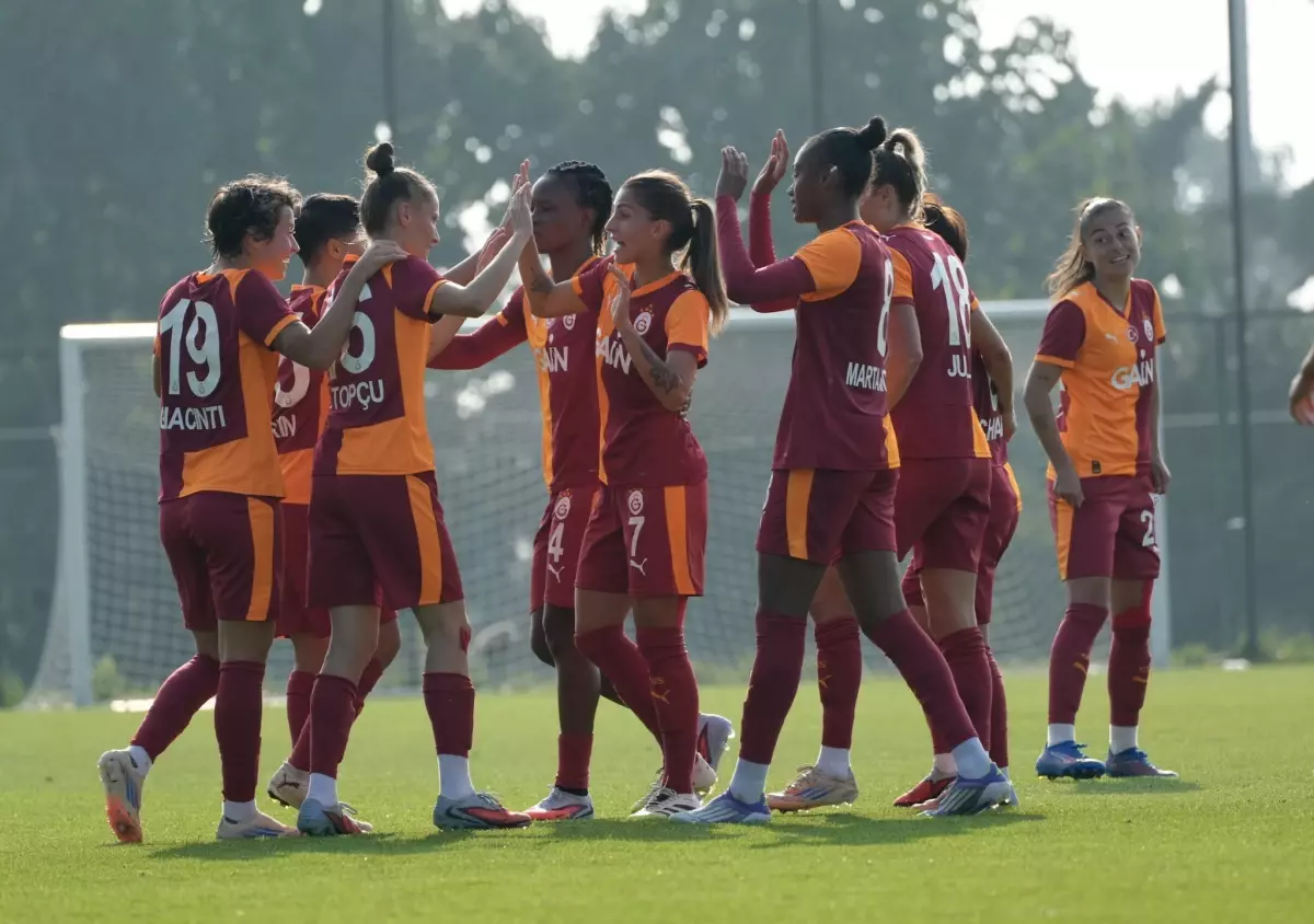 Galatasaray, Beşiktaş’ı 5-0 Mağlup Ederek Liderliğini Sürdürüyor!