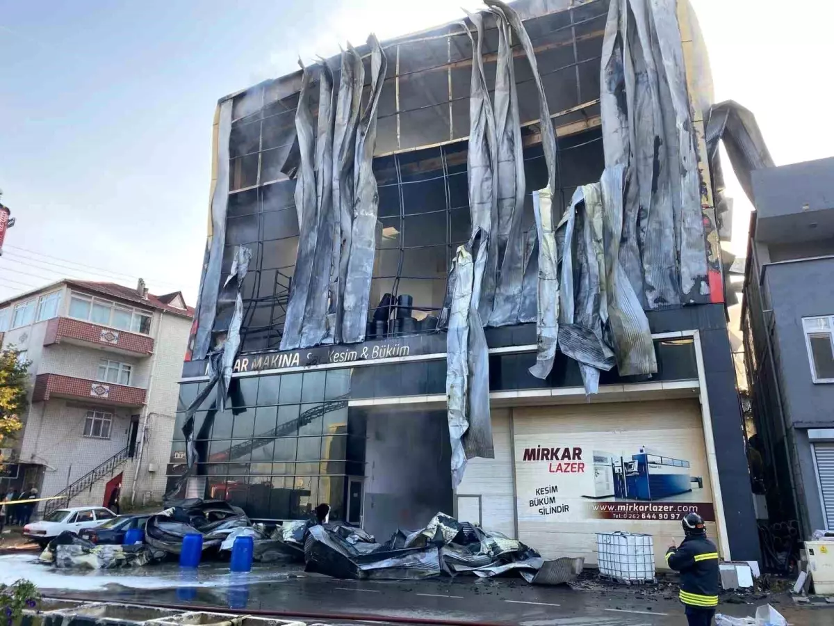 Dilovası’nda Parfüm Tesisi Yangını: 6 Ölü, 7 Yaralı ve Kaçak Şüpheli