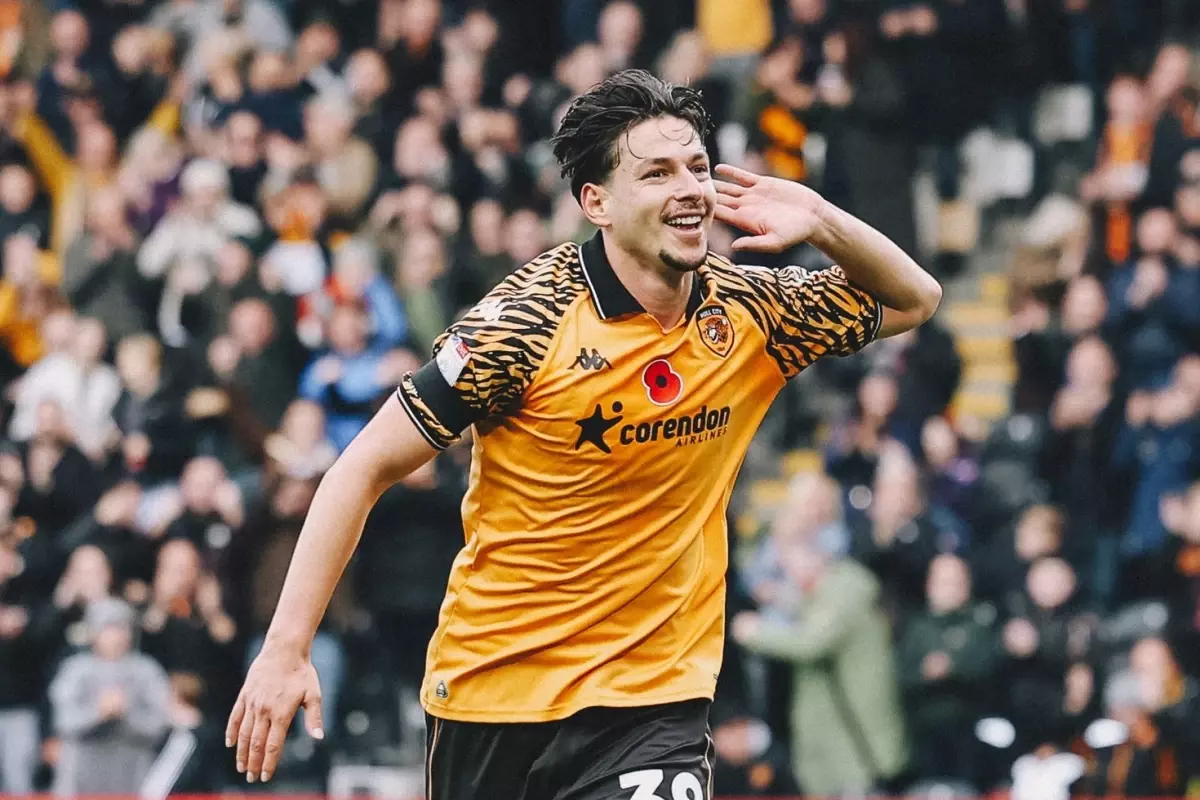 Enis Destan’ın Sihirli Dokunuşu: Hull City 5 Gollü Maçta Galibiyete Uzandı