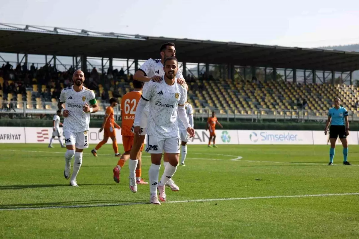 Aliağa FK, Adanaspor’u 7-1 Geçti: Şampiyonluk Yolunda Çığır Açtı