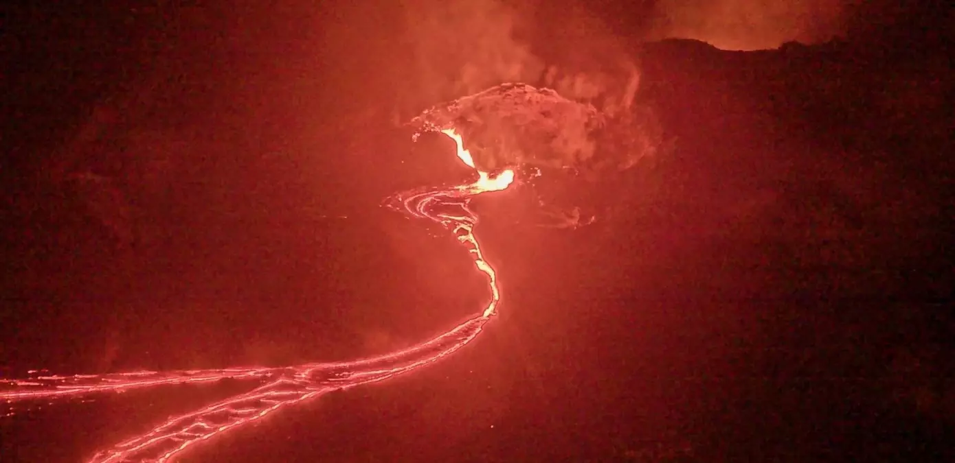 Dünyanın en aktif yanardağı harekete geçti