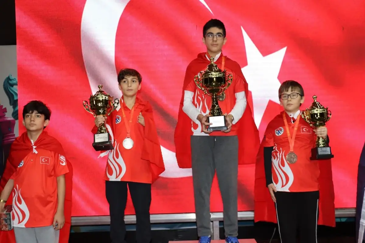 Türkiye’den Satrançta Tarihi Başarı