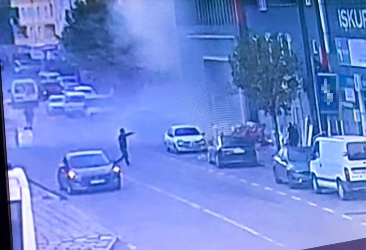 Dilovası’nda Parfüm Dolum Tesisinde Felaket Yangın: 6 Kişi Hayatını Kaybetti, 7 Yaralandı