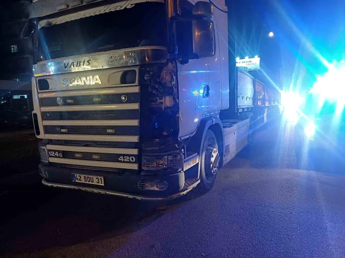 Çorum’da Tır Çarpan Kadın Ağır Yaralandı