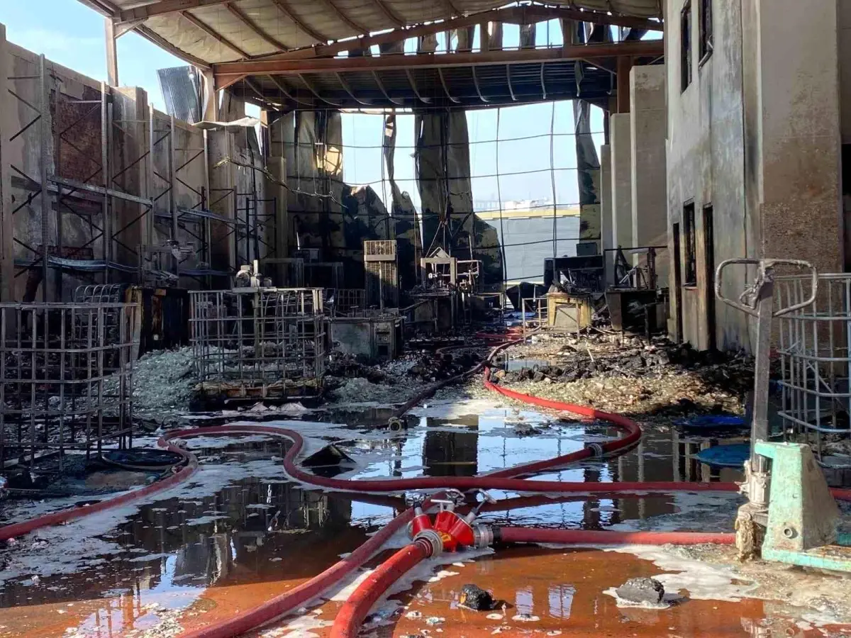 Dilovası’nda Yangın: 6 Ölü, 2 Gözaltı