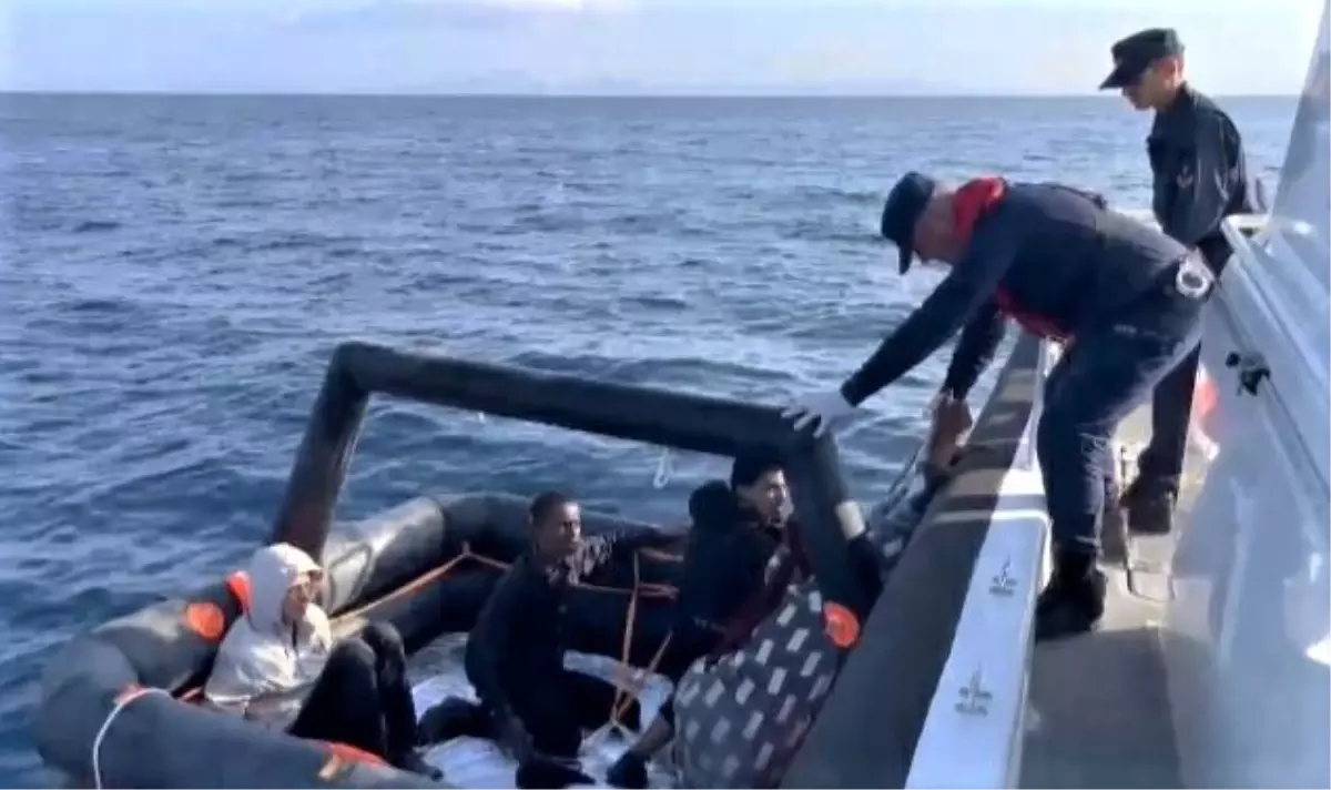Didim’de 4 Düzensiz Göçmen Hayati Tehlikeden Kurtarıldı!