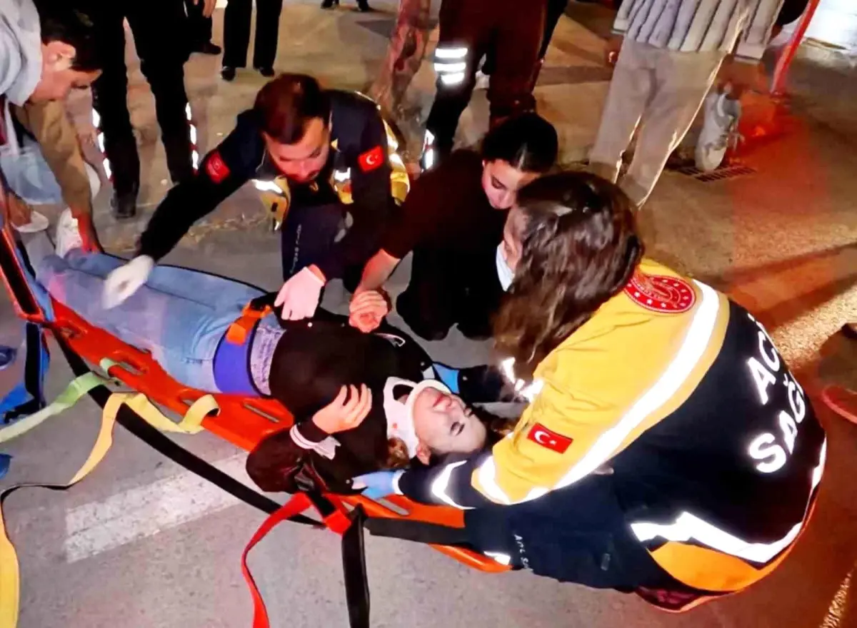 Aksaray’da Yaya Kazası: Kamyonet Çarptı, Genç Kadın Hayatı Kurtarırken Annesine Haber Verilmemesini İstedi