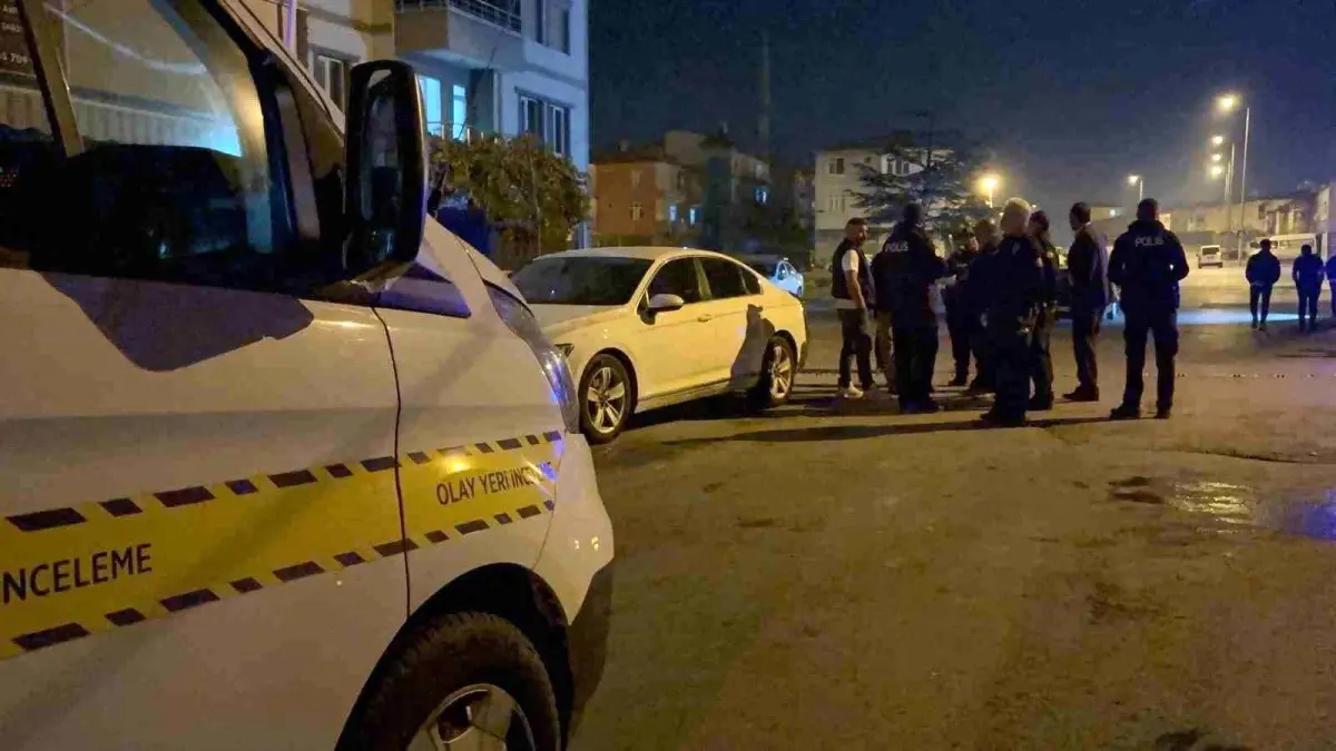 Kayseri’de Düğün Kavgası: 3 Yaralı ve Kurşunla Vurulan Otomobil