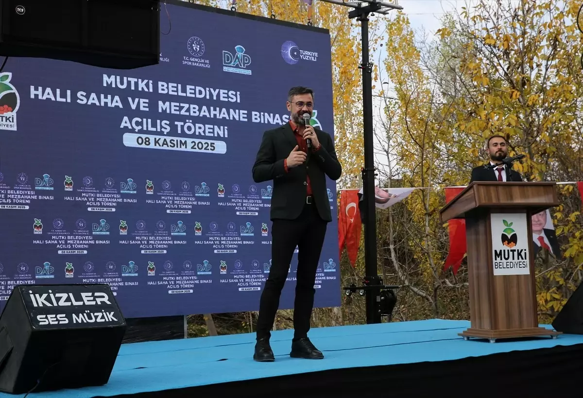 Mutki’de Doğal Gaz Devrimi: Yeni Mezbahalar ve Halı Saha Açıldı!
