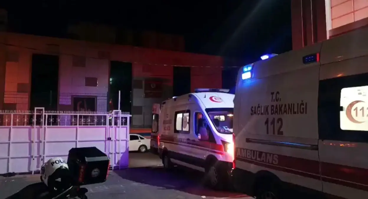 Diyarbakır’da Düğün Salonunda Bıçaklı Kavga: 2 Yaralı ve Sıkı Güvenlik Önlemleri