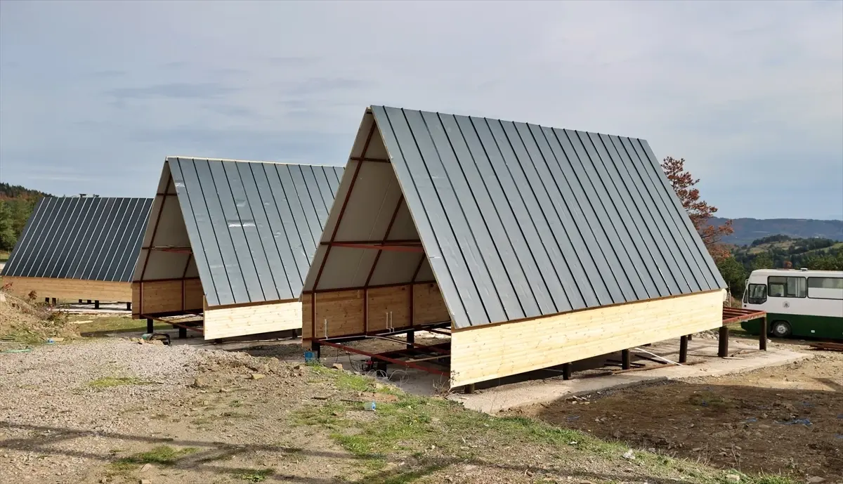 Alaçam Belediyesi’nden Bungalov Üretim Tesisiyle Orman Kaynaklarından Gelir Yaratma Projesi