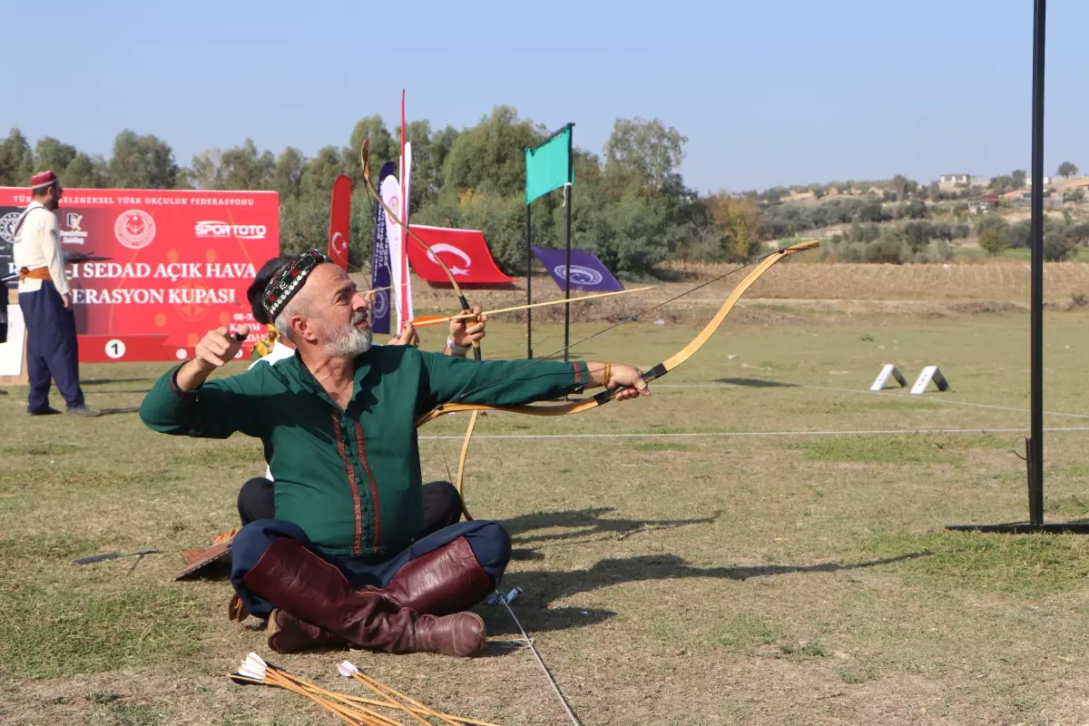Adana’da Geleneksel Okçuluk Kupası Başladı