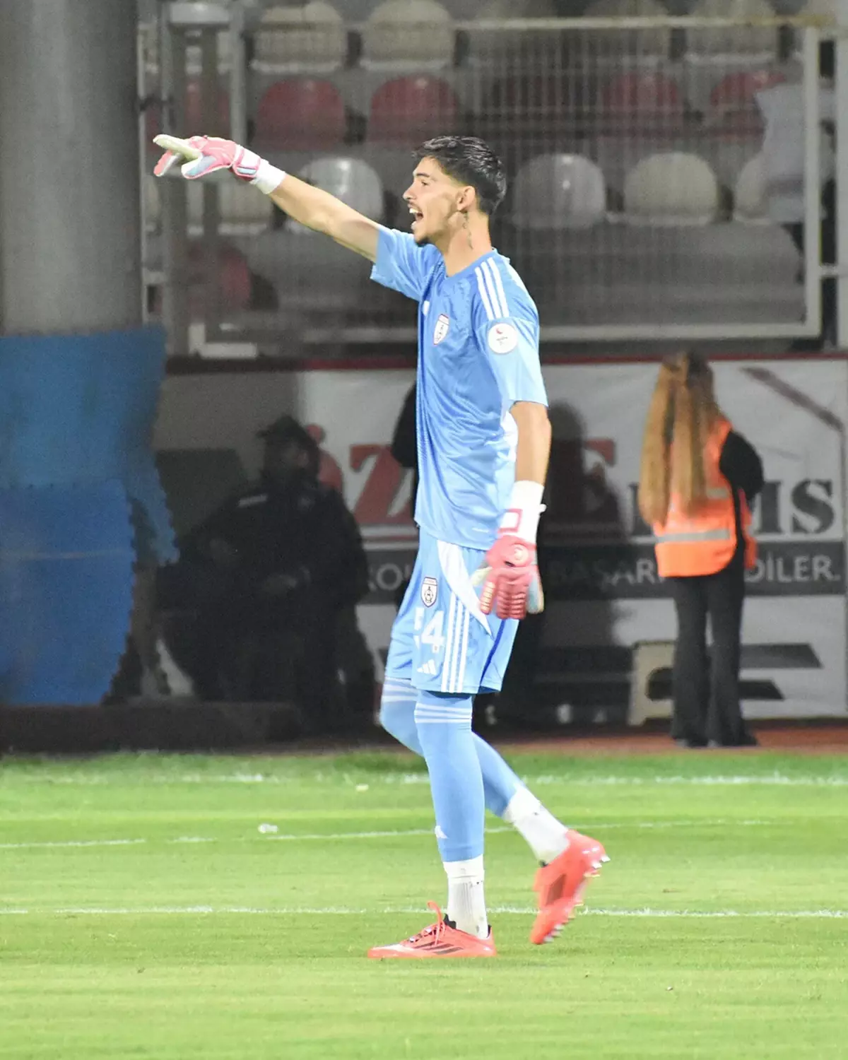 Altınordu 3’üncü Kez Yenildi: Şanlıurfaspor Karşısında 2-0’lık Sert Maç