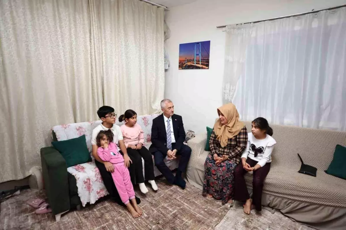 Başkan Tahmazoğlu, Şahinbey’de Aile ve Esnaf Ziyaretlerine Devam Ediyor