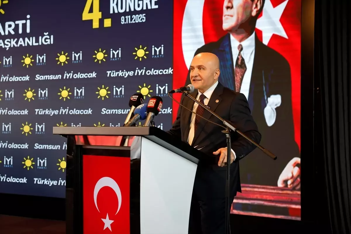 Erhan Usta, İYİ Parti Kongresinde İktidarın Ekonomi ve Dış Politikasını Sert Bir Dille Eleştirdi