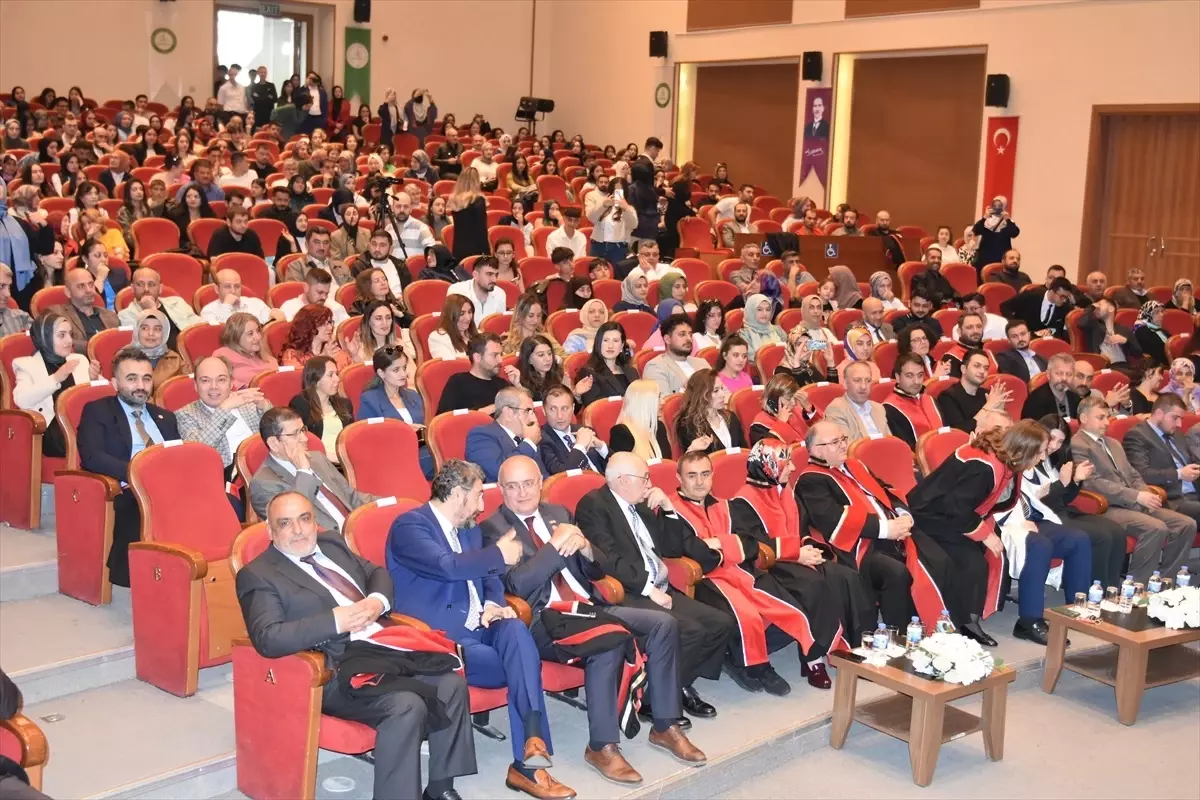 Artvin Çoruh Üniversitesinde Mezuniyet Heyecanı