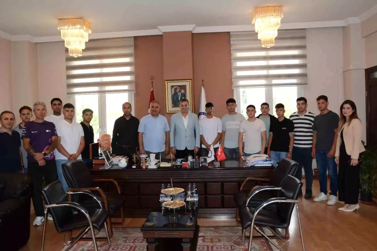 Mesleki Eğitimde Ahilik Kültürü İş Birliği