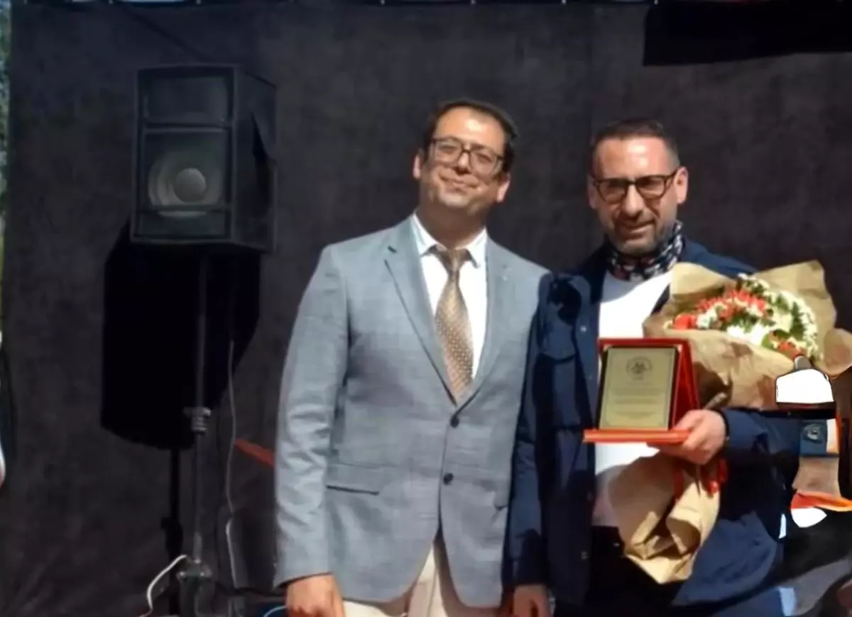 Bir Zamanlar Tuğla Taşıdığı Okula Sanat Kazandırdı