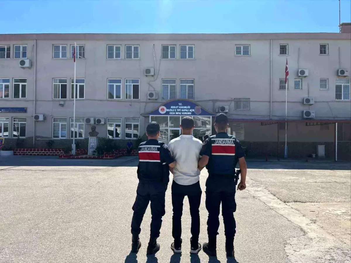 Hırsızlık Suçundan 22 Yıl Aranan Şahıs Yakalandı