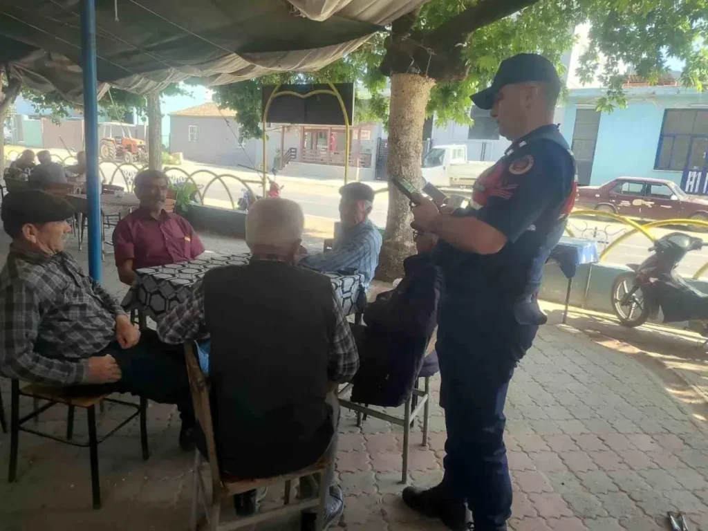 Efeler’de Jandarma Denetimleri Sürüyor