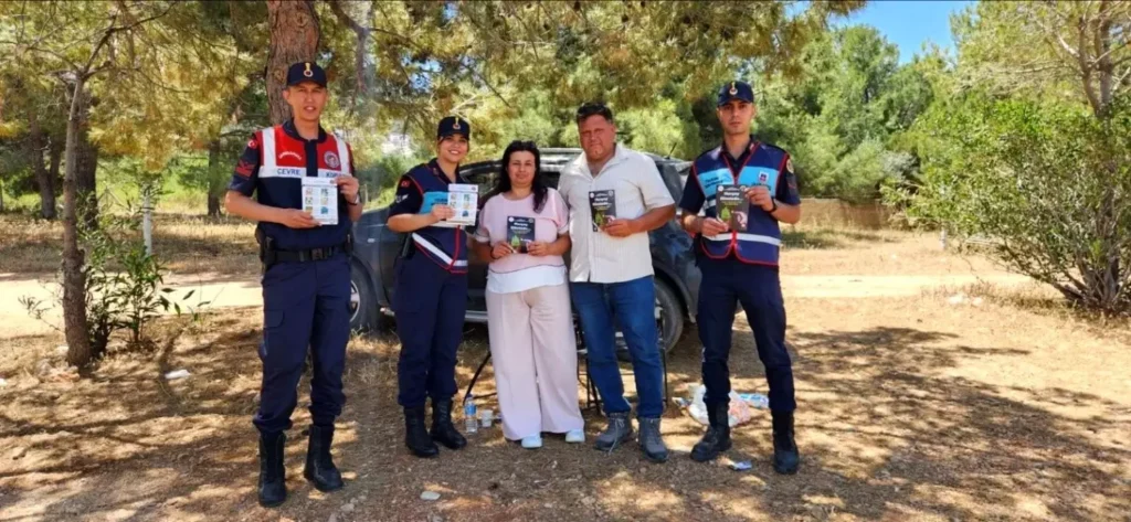 Jandarma Didim’de Orman Yangınlarına Karşı Bilgilendirme Yaptı