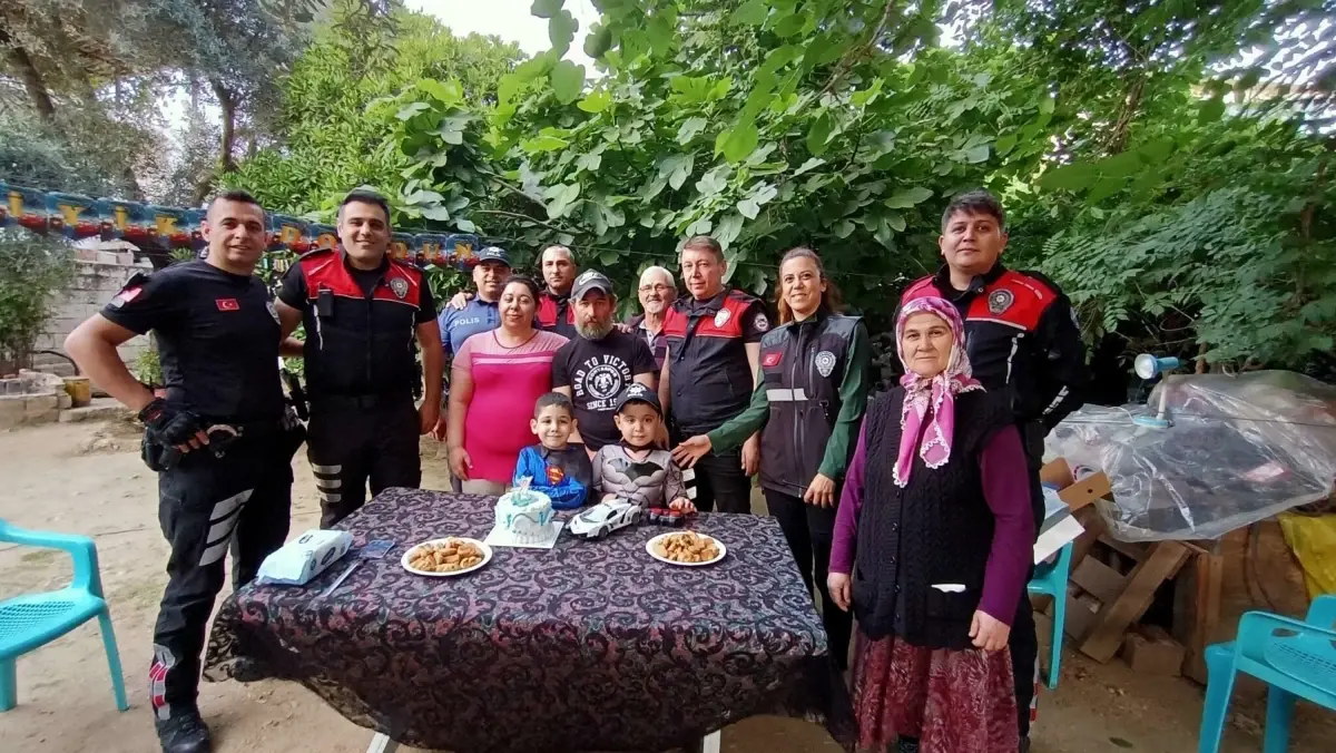 Nazilli’de Polisten 7 Yaşındaki Eymen’e Doğum Günü Sürprizi