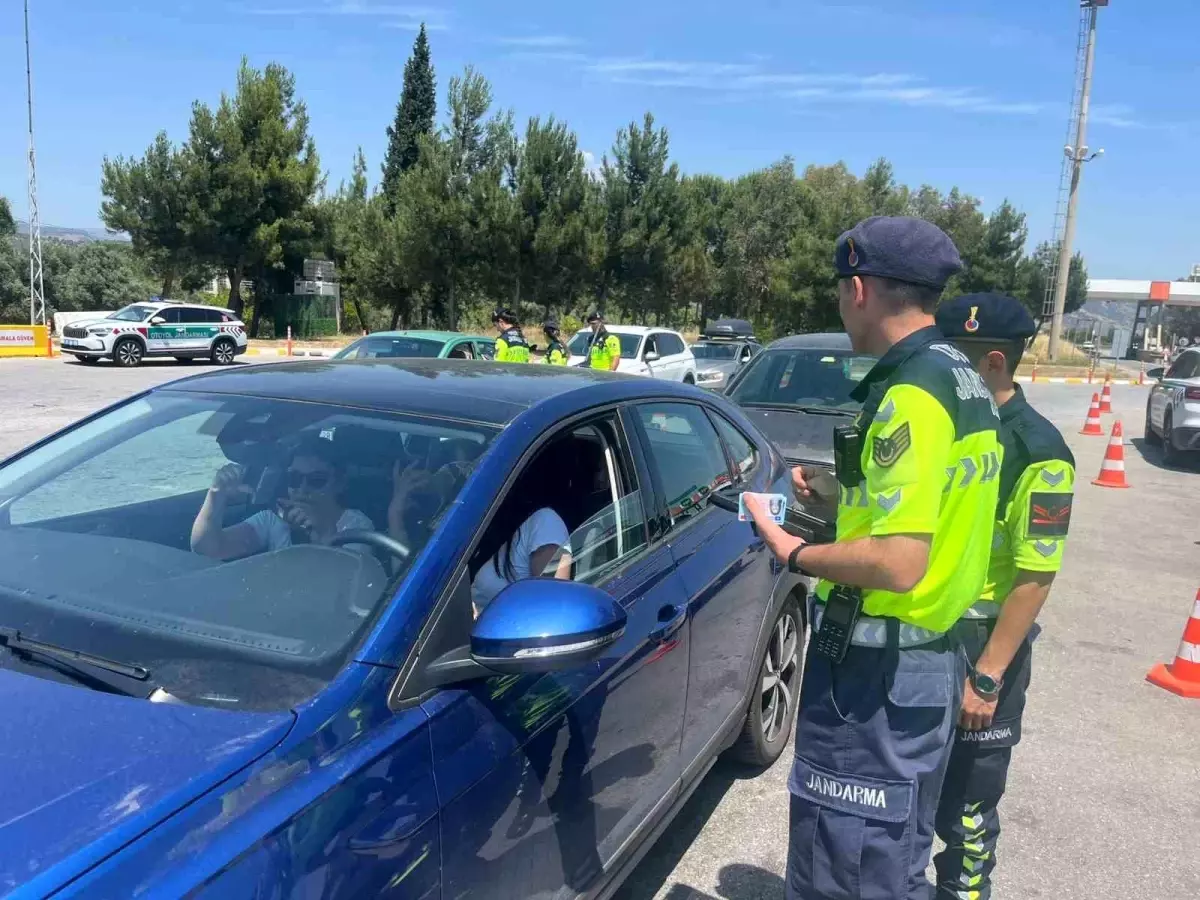 Bayram Tatili Trafik Denetimleri Yoğunlaştı
