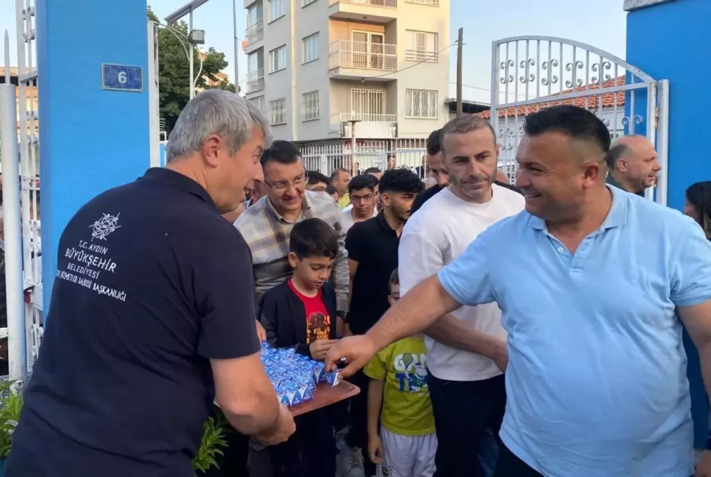 Aydın’da Kurban Bayramı’nda Belediye İkramı