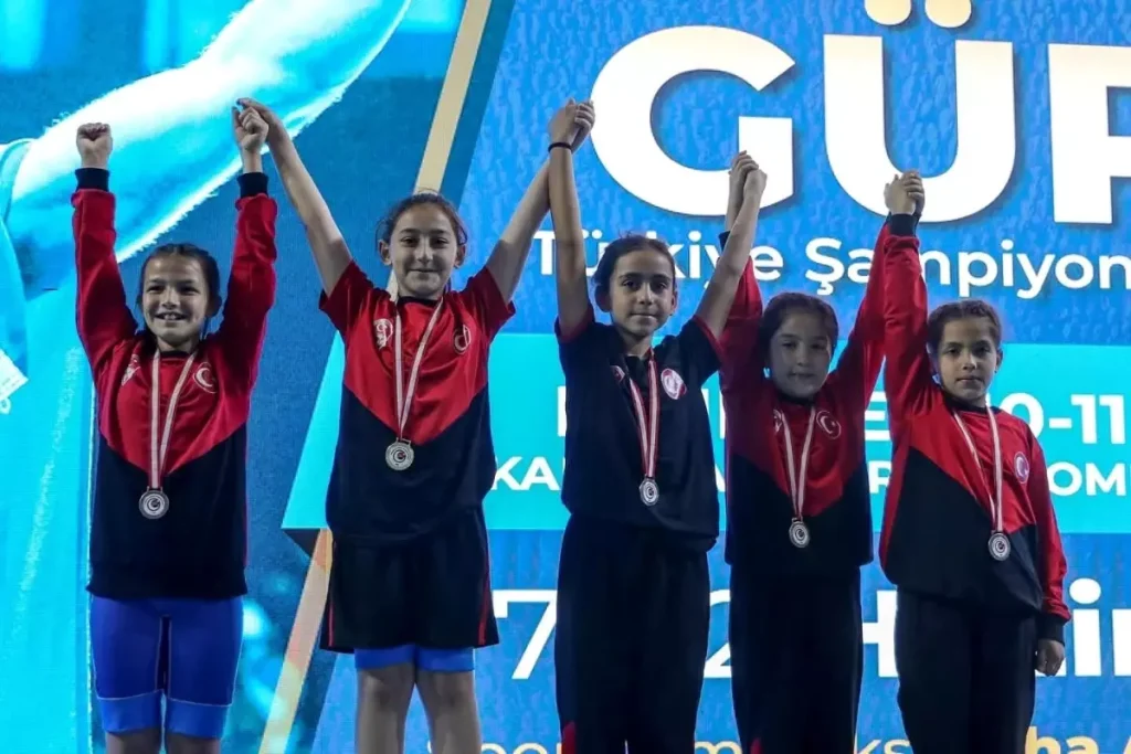 Genç Sporcular Aydın’ı Türkiye Şampiyonası’nda Gururlandırdı