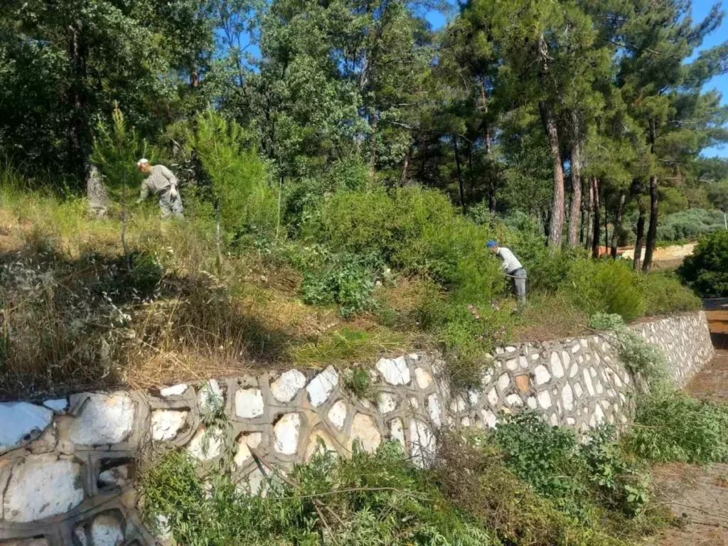 Karacasu Belediyesi’nden Dedebağ’da Kapsamlı Temizlik Çalışması