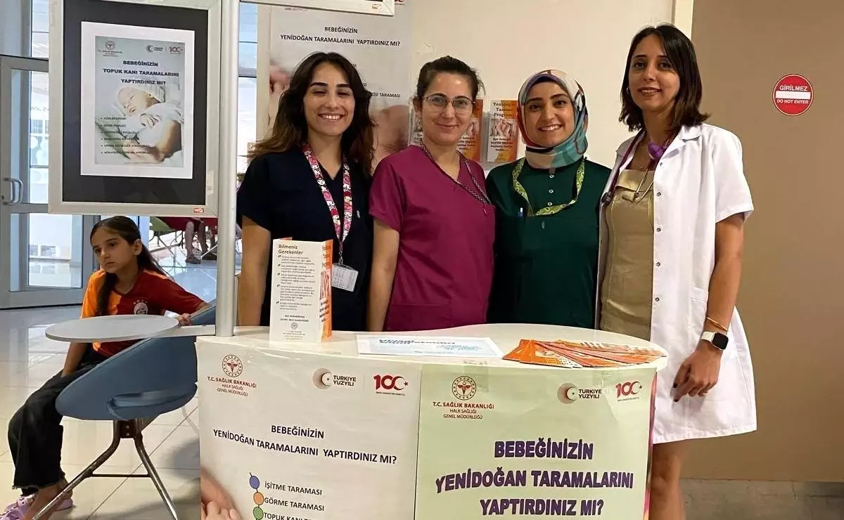 Kuşadası Devlet Hastanesi’nde FKÜ Bilgilendirme Standı