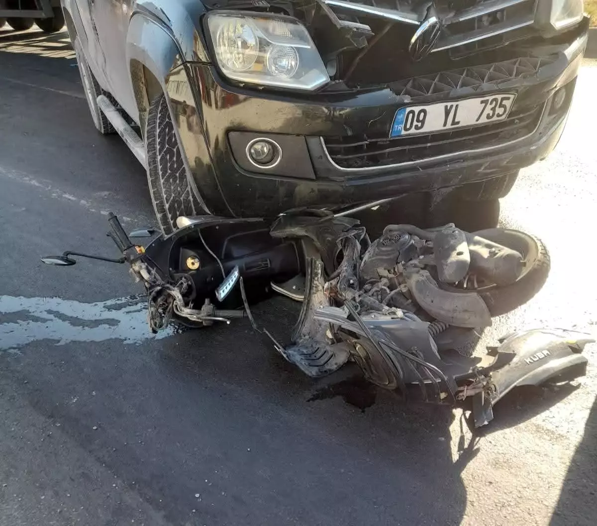 Genç Motosiklet Sürücüsü Ölümden Döndü