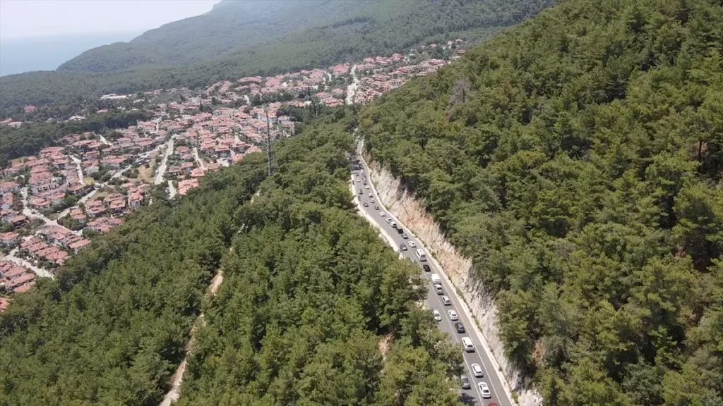 Sakin Kent Akyaka’da Yaz Yoğunluğu