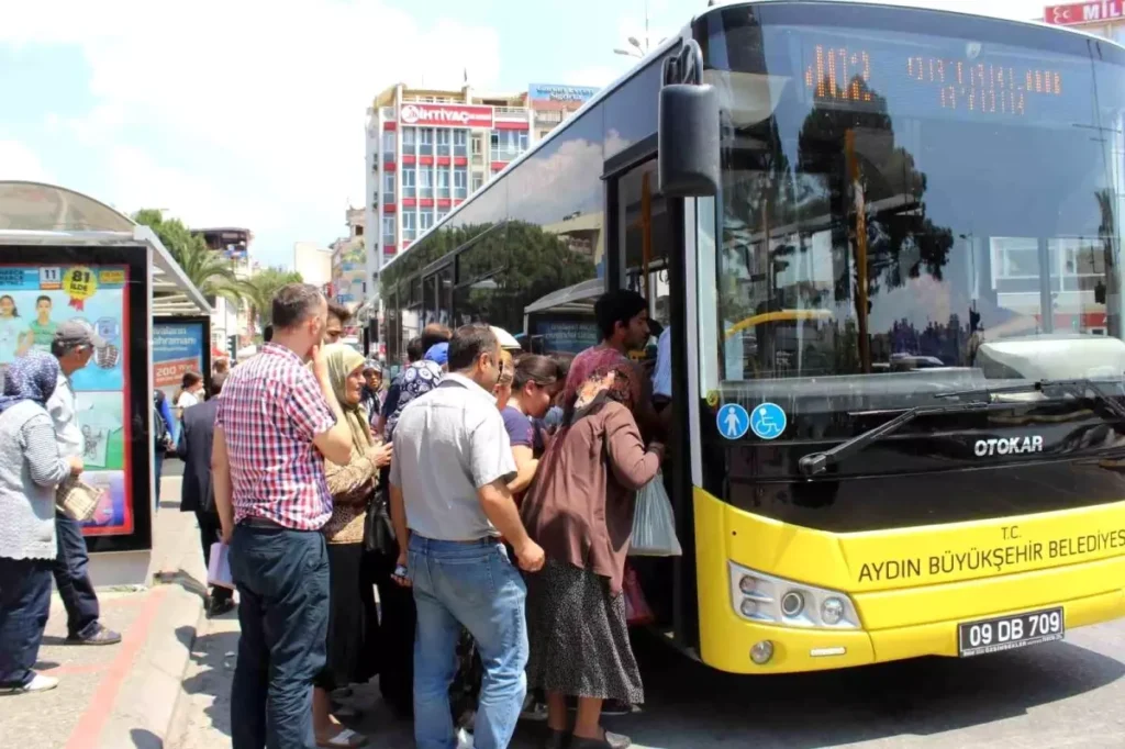 Bayramda Toplu Ulaşım Ücretsiz