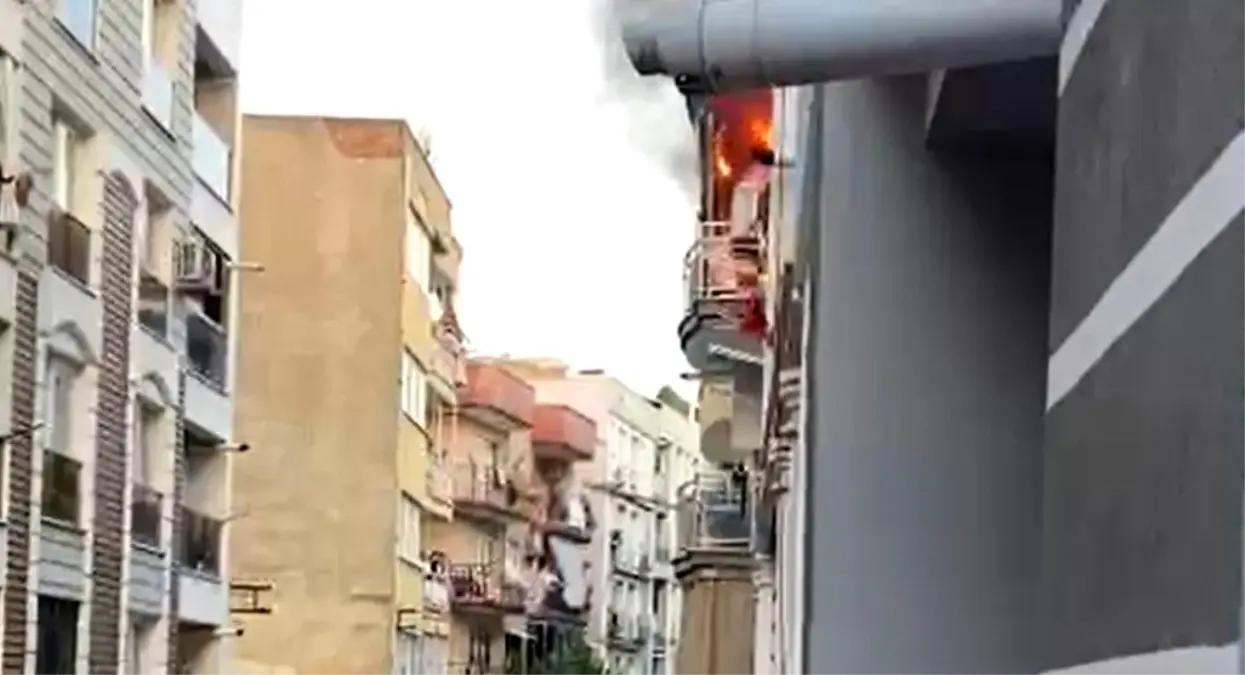 **Yangın Paniği: Efeler’de Ev Kullanılmaz Hale Geldi**