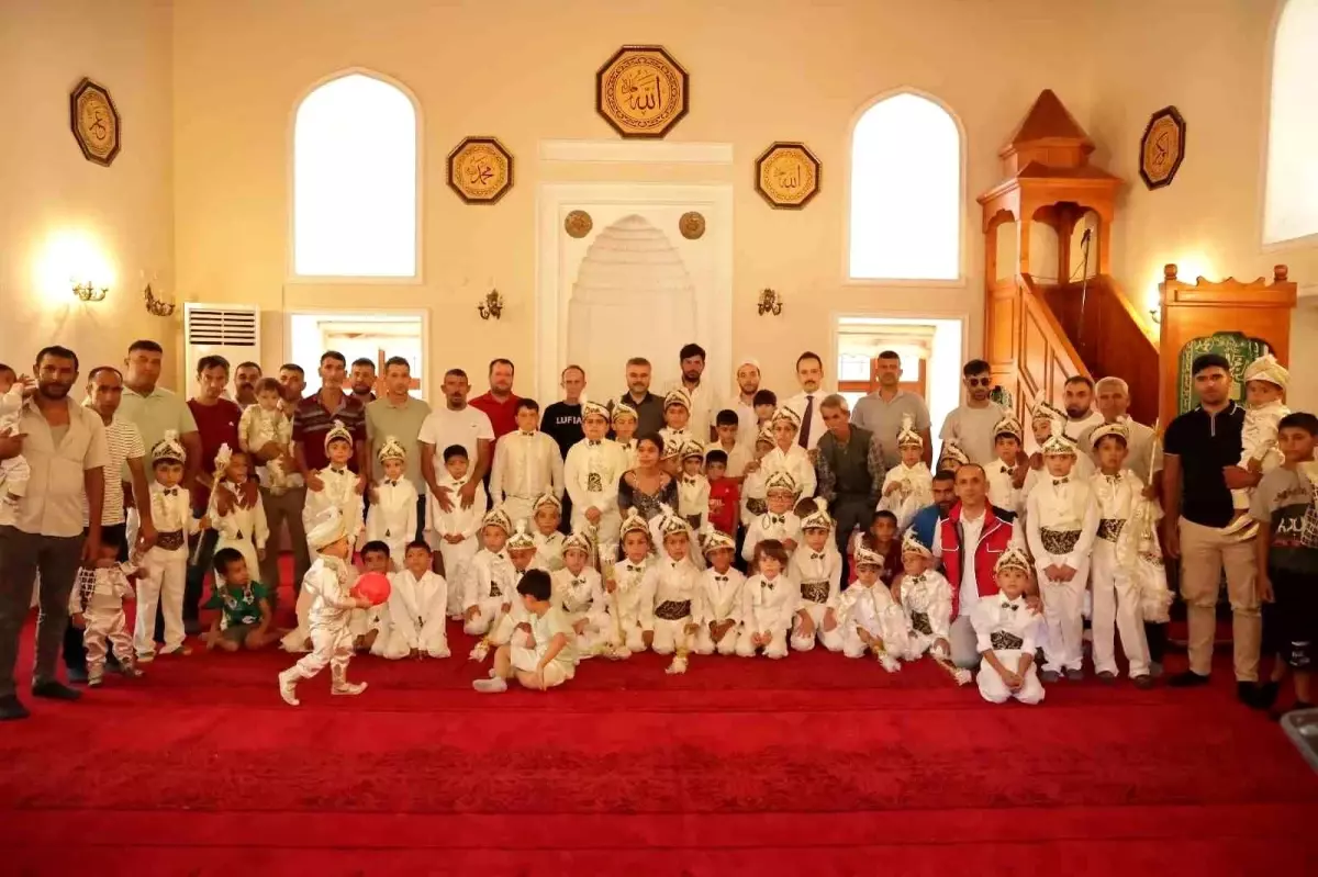 Aydın’da Sultan II. Bayezid Vakfı’ndan 117 Çocuk Sünnet Edildi
