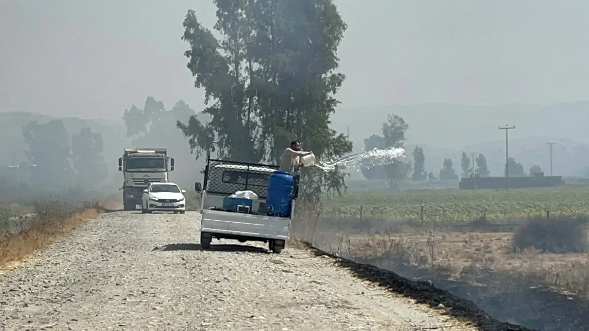 Otluk Yangını Hayvan Çiftliğine Sıçradı