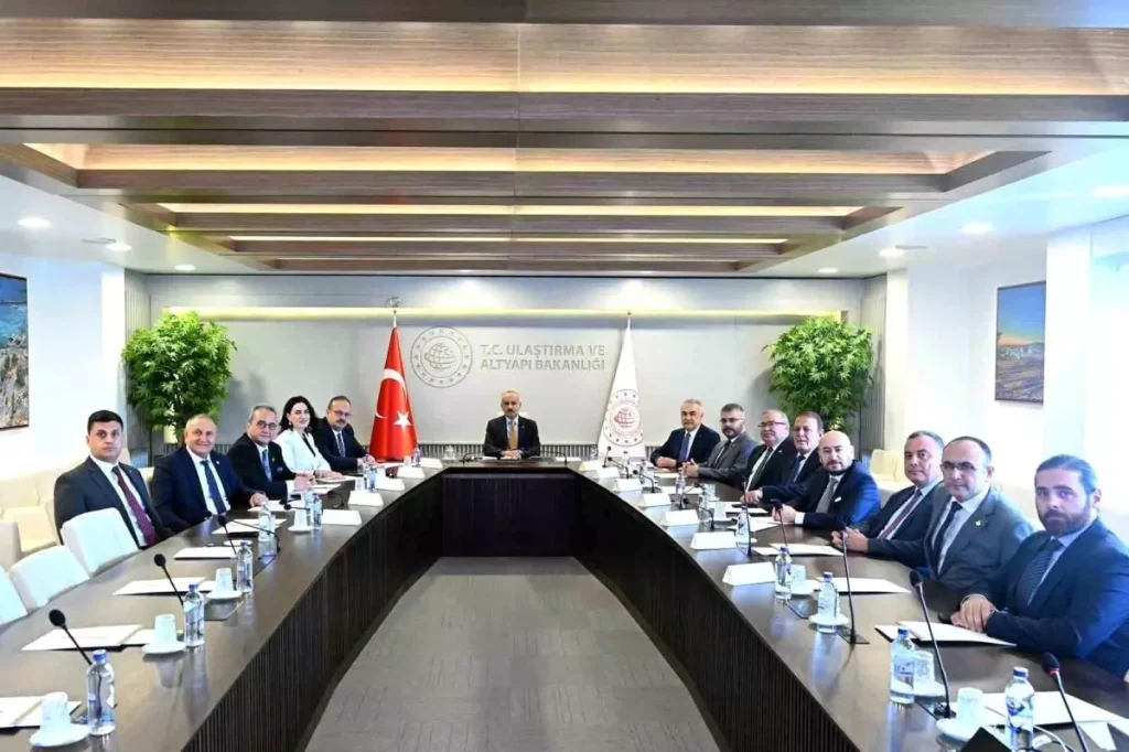 Ulaştırma Bakanı Uraloğlu ile Aydın İçin Güçbirliği