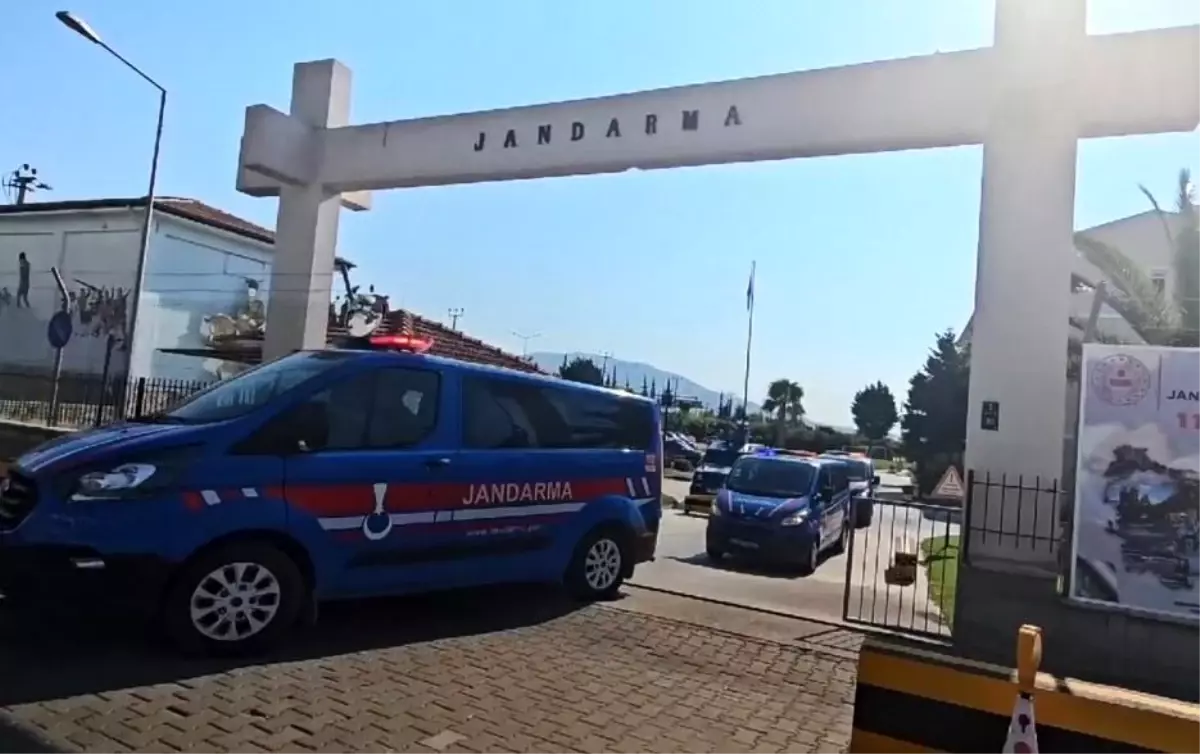 Dolandırıcılık Operasyonu: 33 Kişi Tutuklandı