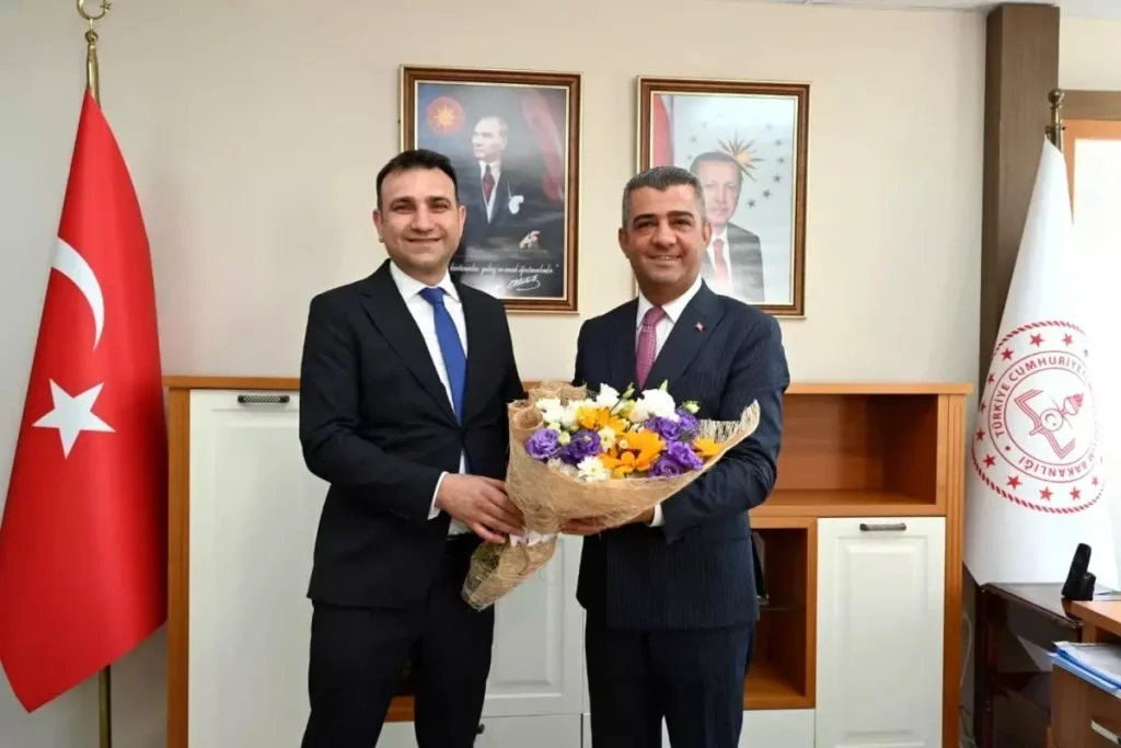 Eğitimde Yeni Dönem: Liderlik Değişimi