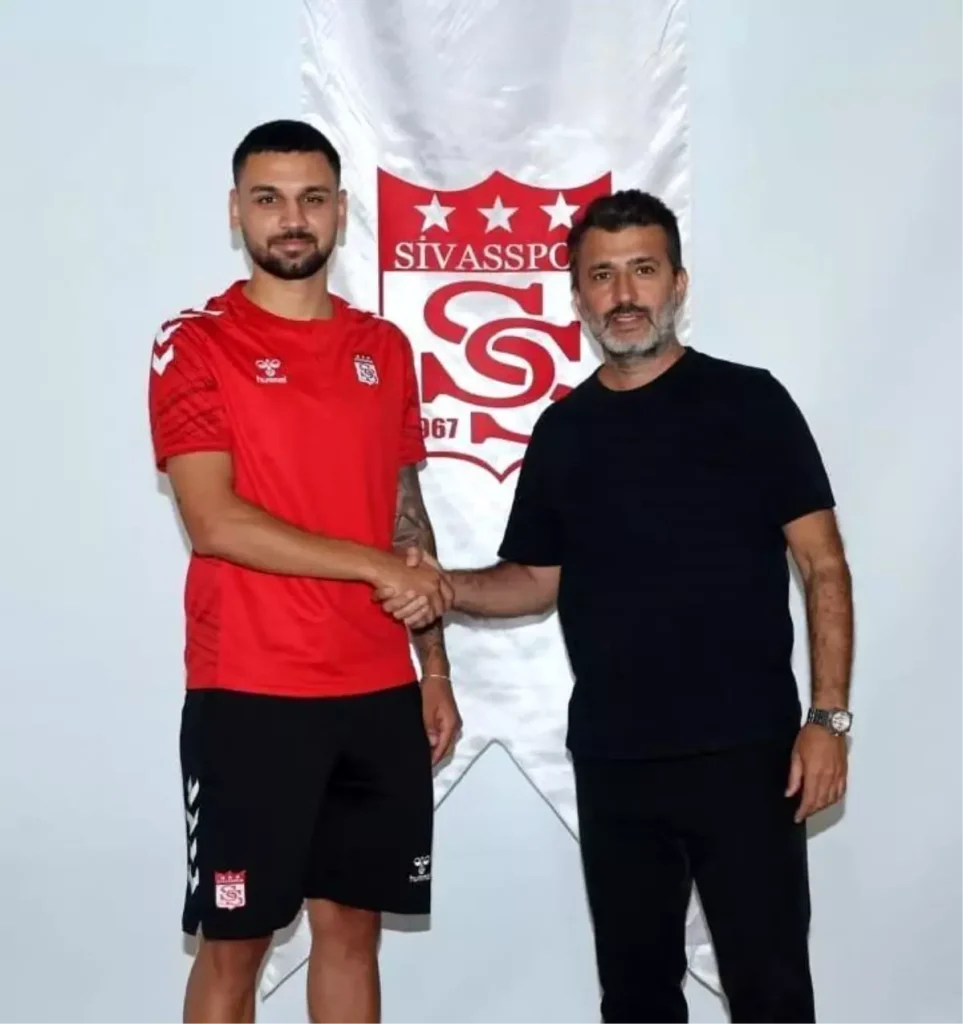 Tecrübeli Stoper Çağlayan Menderes Sivasspor’da